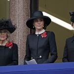 Camila Parker Bowles, Kate Middleton y Sofía de Wessex en el balcón presidencial