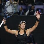 Garbiñe Muguruza celebra su triunfo ante Anett Kontaveit