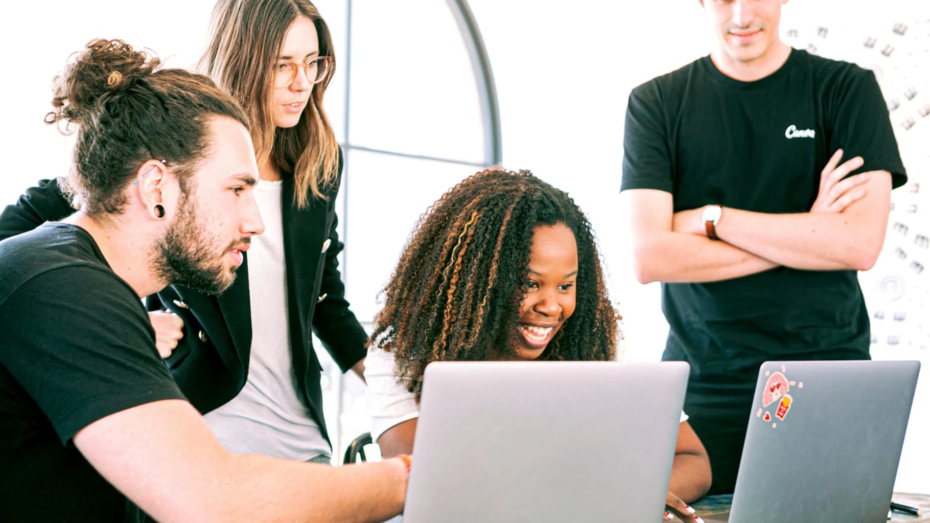 Santander y Oxentia Foundation lanzan el reto global de emprendimiento Santander X Global Challenge | Finance For All.
