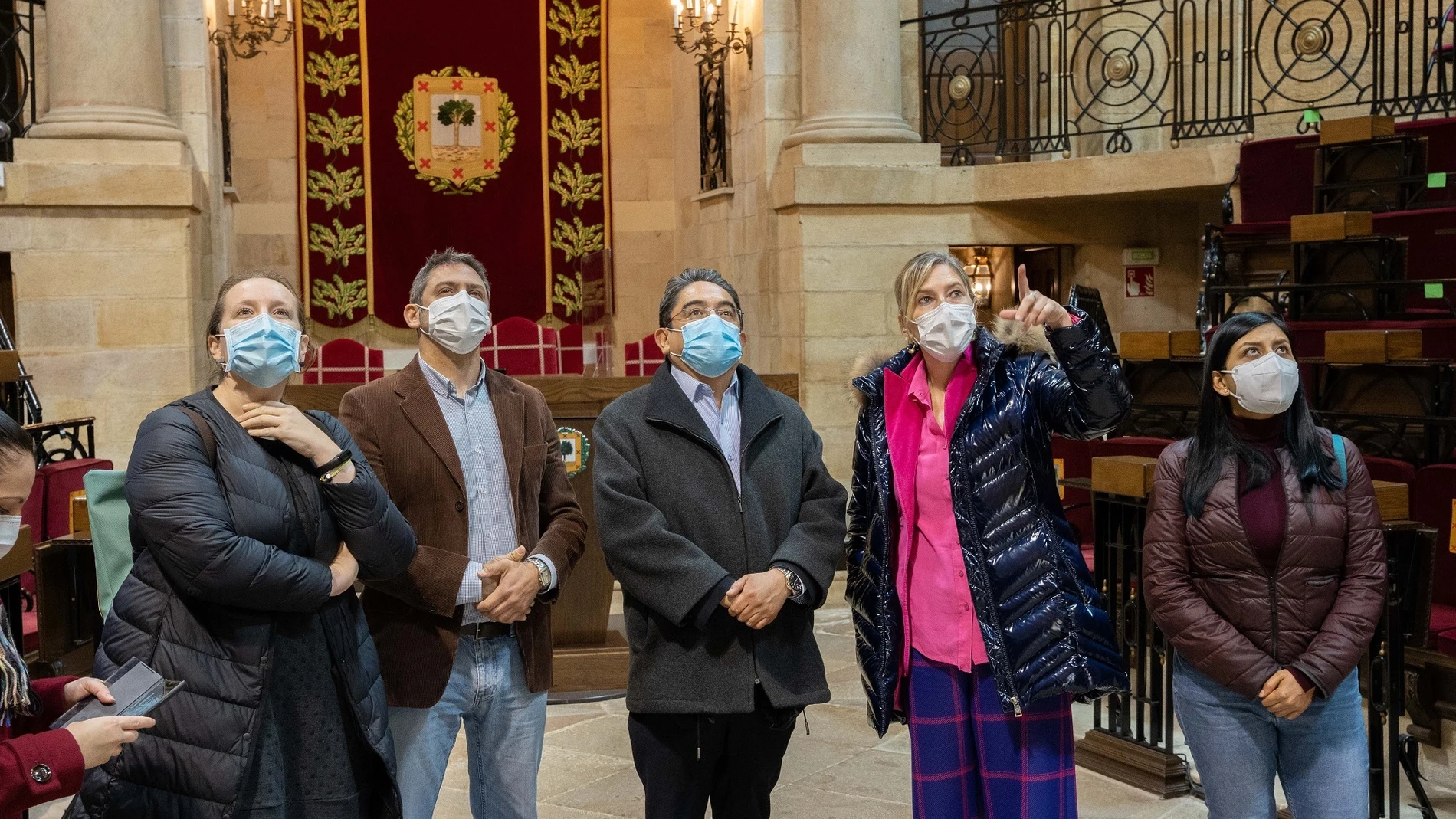 Jordán Rodas, que ostenta el cargo de Procurador de los Derechos Humanos de Guatemala desde agosto de 2017, visita la Casa de Juntas de GernikaJJGG BIZKAIA18/11/2021