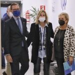 La vicesecretaria de Organización del PP, Ana Beltrán, ofrece una rueda de prensa junto al portavoz en el Senado, Javier Maroto, y la presidenta del PP de Segovia, Paloma Sanz