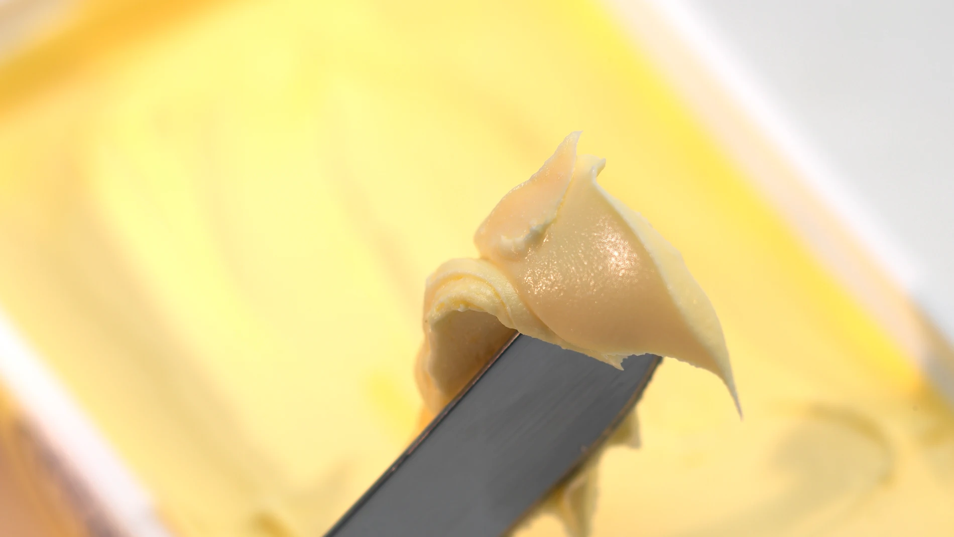 Retiran del mercado una famosa margarina.