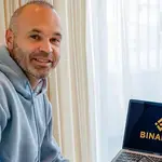 Andrés Iniesta, anunciando un portal de compraventa de criptomonedas.