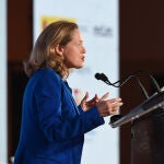 La vicepresidenta primera y ministra de Asuntos Económicos, Nadia Calviño, interviene en la presentación del Kit Digital a 24 de noviembre de 2021