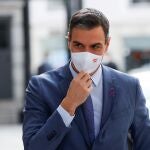 El presidente del Gobierno, Pedro Sánchez, a su llegada al Congreso para aprobar los Presupuestos