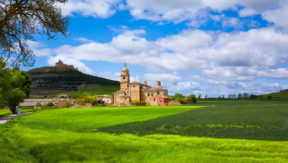 Castrojeriz es una localidad burgalesa situada en pleno recorrido del Camino de Santiago francés
