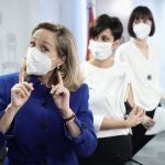 La vicepresidenta primera, Nadia Calviño; la ministra Portavoz, Isabel Rodríguez y la ministra de Ciencia e Innovación, Diana Morant, ayer en Moncloa
