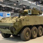 Indra ha integrado en el 8x8 Dragon su sistema, el primero de nueva generación producido en serie en Europa