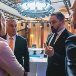 ALos ultraconservadores marcan las líneas generales de sus futuras relaciones con la Unión Europea y una posible coalición para formar una nueva familia política en el Parlamento Europeo.En la imagen Abascal y Orban