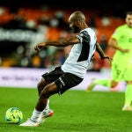 Dimitri Foulquier con el Valencia.