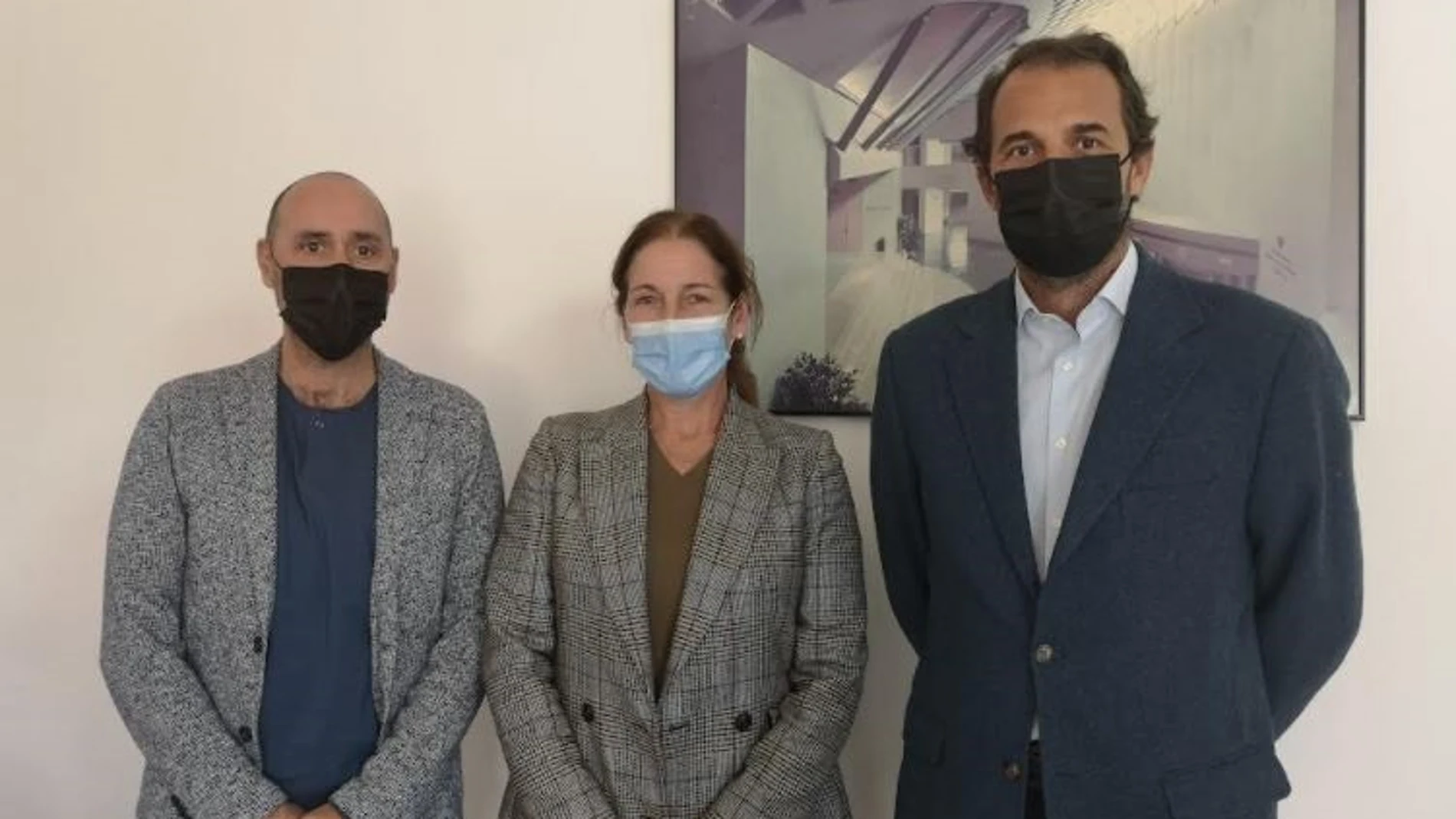 Firma del acuerdo de colaboración entre el Instituto Británico de Sevilla y el Teatro de la Maestranza