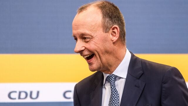 La consulta realizada entre las bases era el tercer intento en tres años de encontrar un liderazgo fuerte para la CDU, el partido que Merkel dirigió durante 18 años.