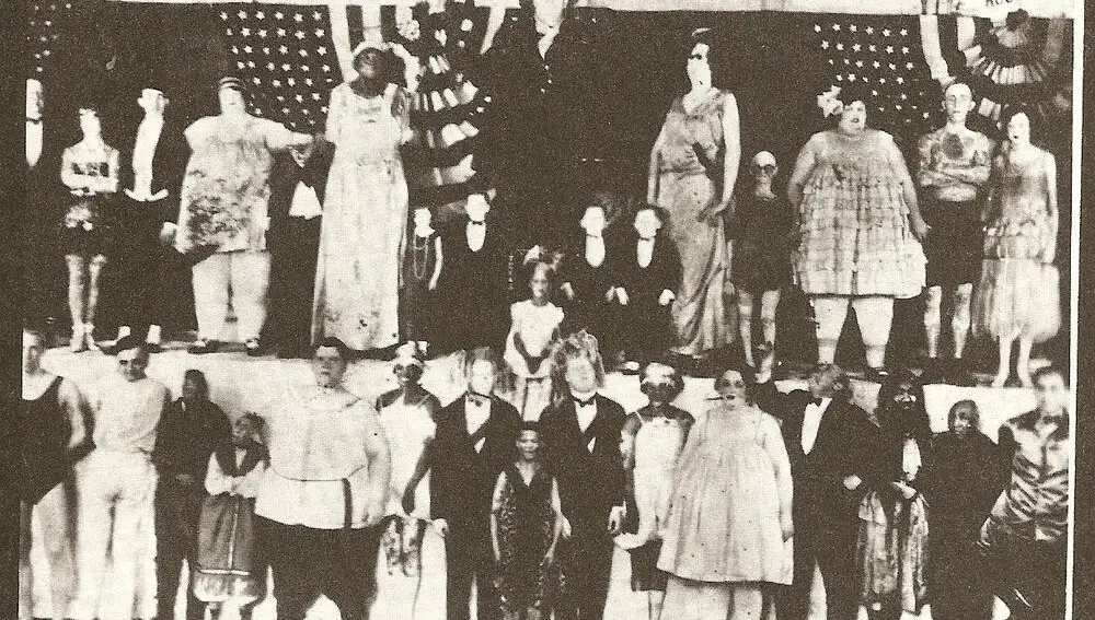 Los circos estaban llenos de personas extravagantes y fue ahí donde nació la palabra freak