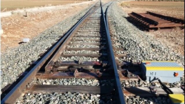 Raíles ferroviarios.