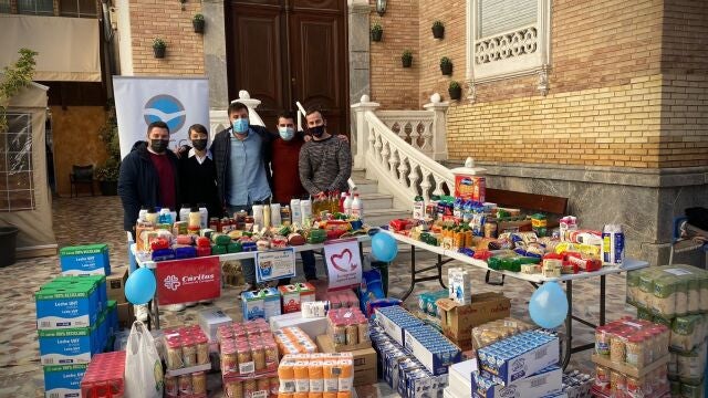 NNGG lleva a cabo una campaña regional de recogida de juguetes y alimentos, 'La ilusión que nos une'