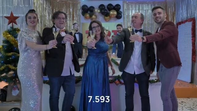 Mireia Mollà, Juan Ponce, Mónica Oltra, Joan Baldoví y Fran Ferri en un vídeo de Compromís COMPROMÍS 28/12/2021