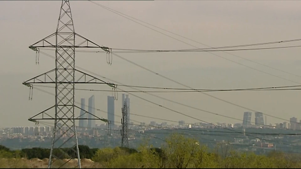 Precio de la luz hoy, martes 9 de septiembre, por horas: consulta la franja horaria con el menor precio por kWh