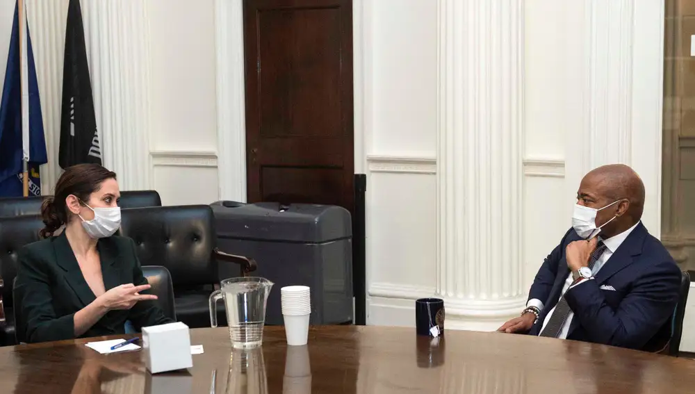 Isabel Díaz Ayuso, durante su reunión con el alcalde de Nueva York, Eric Adams