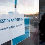 Realización de test de antígenos