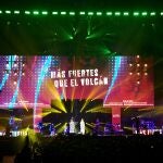 Actuación de Alba Reche y Fuel Fandango este sábado en el concierto solidario "Más fuertes que el volcán" celebrado en el Wizink Center de Madrid