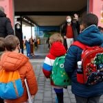 El 2% de los pequeños contagiados necesita asistencia hospitalaria