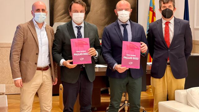 Nautalia entrega los carteles