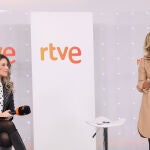 La directora de Comunicación y Participación de RTVE, María Eizaguirre (d), y la jefa de la Delegación Española de Eurovisión, Eva Mora (i), comparecen en la Sala de Comunicación de Torresespaña, a 13 de enero de 2022, en Madrid (España). Eizaquirre y Mora han dado a conocer los detalles de las semifinales y la final del Benidorm Fest, que tendrán lugar los días 26, 27 y 29 de enero en Benidorm (Alicante). Este festival es la preselección española para Eurovisión 2022, que será en Turín en mayo de este año. 13 ENERO 2022;FESTIVAL DE MÚSICA; Marta Fernández Jara / Europa Press 13/01/2022