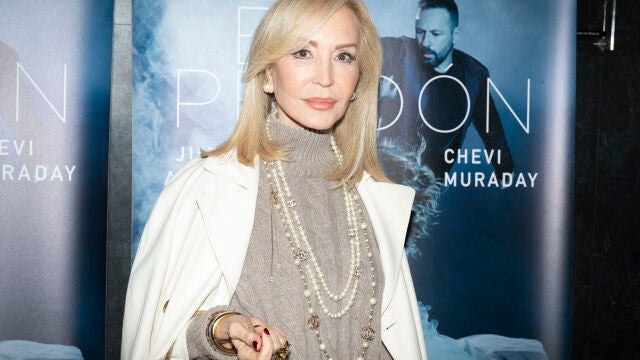 Carmen Lomana en la premiere de El Perdón en Madrid.