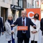 El candidato a la Presidencia de la Junta de Castilla y León y cabeza de lista por la provincia de Valladolid, Francisco Igea, en la presentación de la lista de Cs a las Cortes por Valladolid, junto a Luis Fuentes, Verónica Casado, Ana Carlota Amigo y José Ignacio Delgado