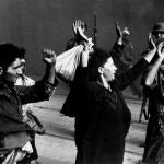 Prisioneros durante la destrucción del gueto de Varsovia en 1943