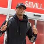 Anthony Martial a su llegada a Sevilla.
