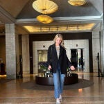 Amelia Bono con zapatillas New Balance.