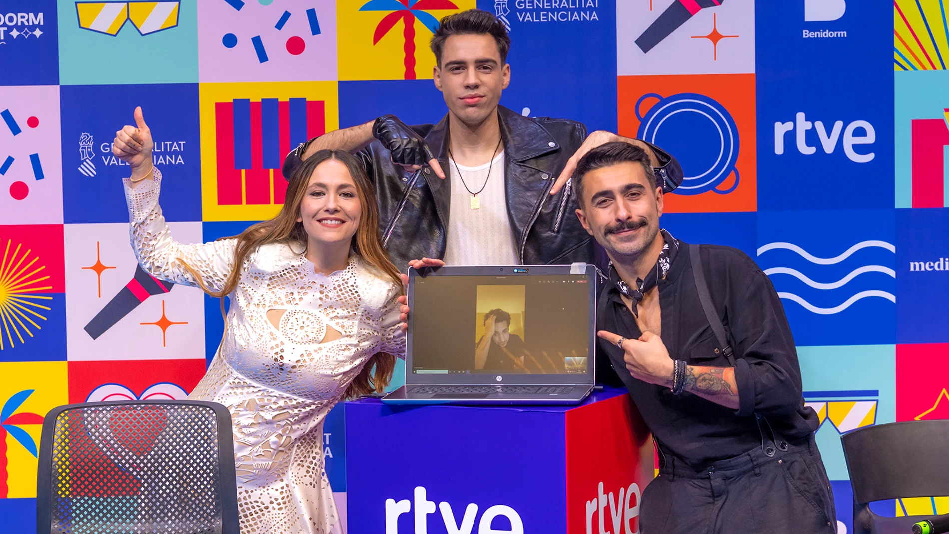 Imagen de los ganadores de la segunda semifinal