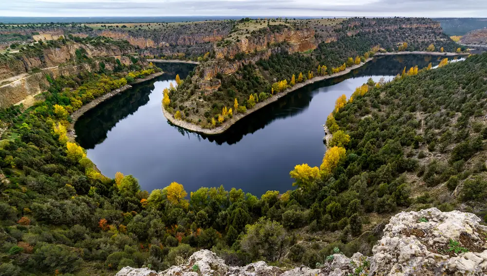 Las hoces del río Duratón solo están a media hora de Pedraza y su visita es más que recomendable.