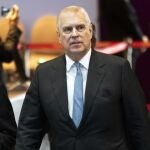 El príncipe Andrés tendrá que declarar por presuntos abusos el 10 de marzo