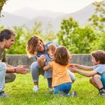 Fanucova reclama ayudas para las familias numerosas valencianas en la Ley de Diversidad y Apoyo a las Familias