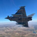 Un Eurofighter armado con el misil "Meteor"
