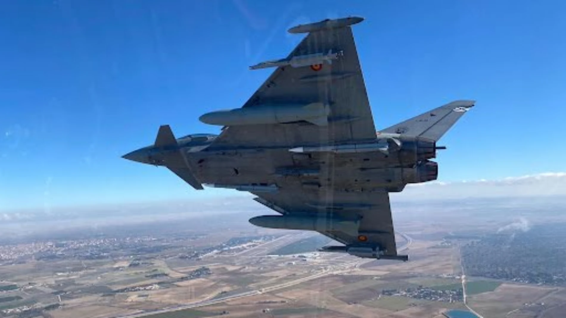 Un Eurofighter armado con el misil "Meteor"