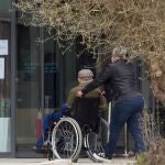 Andalucía cerró el año pasado con un «máximo histórico» de inscritos en el sistema de dependencia