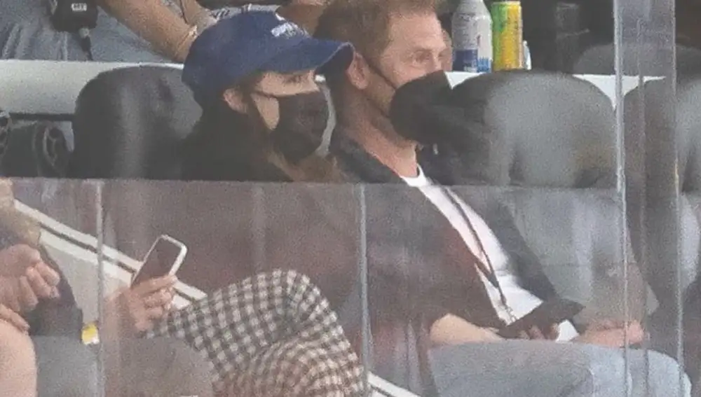 El príncipe Harry y Eugenia de York, ayer en la Super Bowl