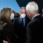 El consejero de la Presidencia, Elías Bendodo, y la consejera de Fomento, Marifrán Carazo, participan en el Puerto de Motril en la presentación del clúster de Internacionalización de Puertos y Logística de Andalucía
