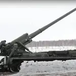 Un modelo del cañón 2S7