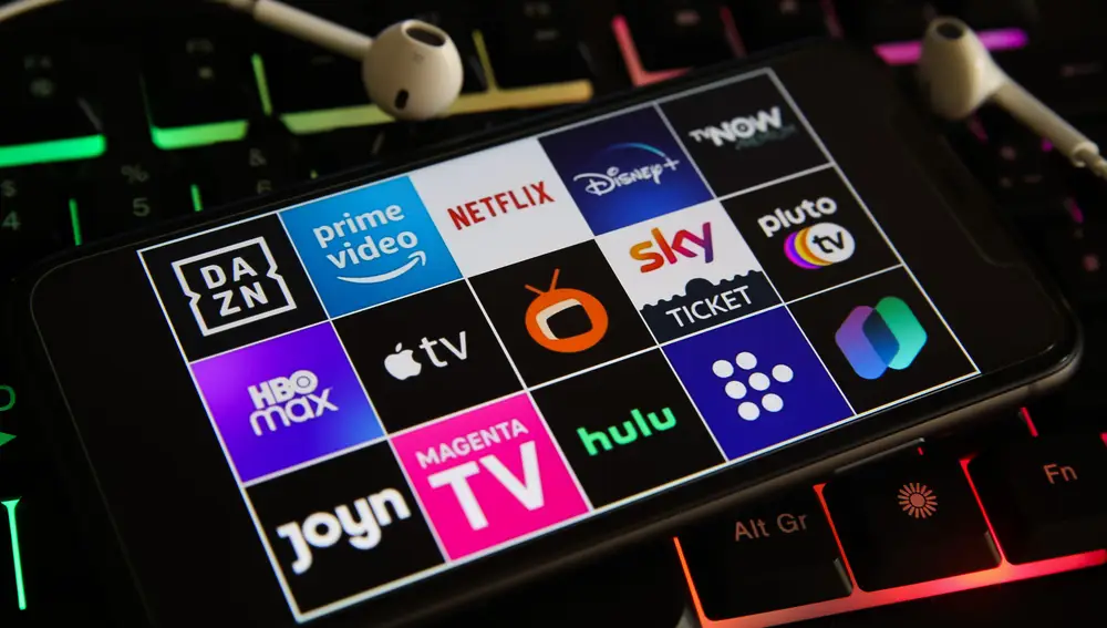 PLATAFORMAS DIGITALES: amazon, netflix....