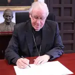 Monseñor Saiz, arzobispo de Sevilla. ARCHIDIÓCESIS