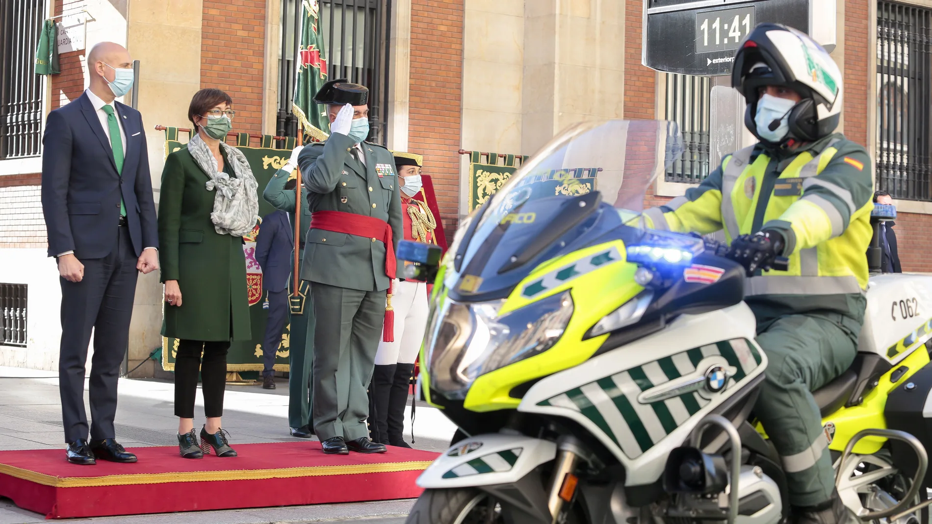 El alcalde de León, José Antonio Diez, en un reciente homenaje a la Guardia Civil