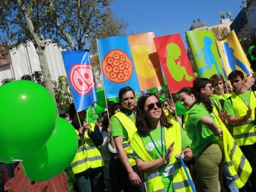 Manifestantes provida en una marcha en las calles de Madrid