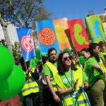 Manifestantes provida en una marcha en las calles de Madrid