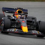Max Verstappen, durante los test de pretemporada en Barcelona.