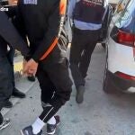 Imagen de archivo de una detención por parte de los Mossos MOSSOS D'ESQUADRA
