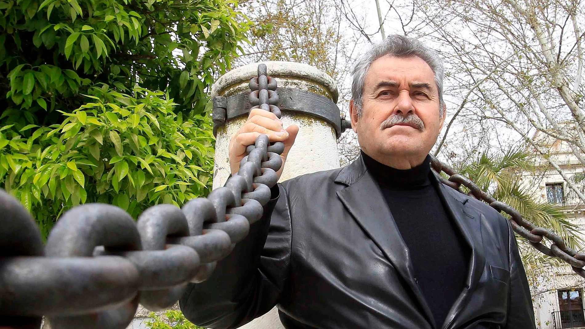 El autor Fermín Bocos estudió periodismo en la Universidad Autónoma de Barcelona